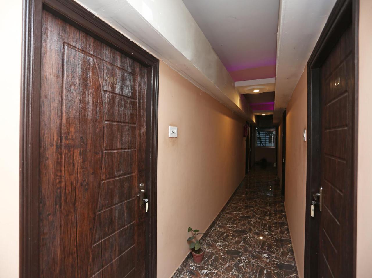 Oyo 24970 Hotel Galaxy Inn Durgāpur Exteriér fotografie